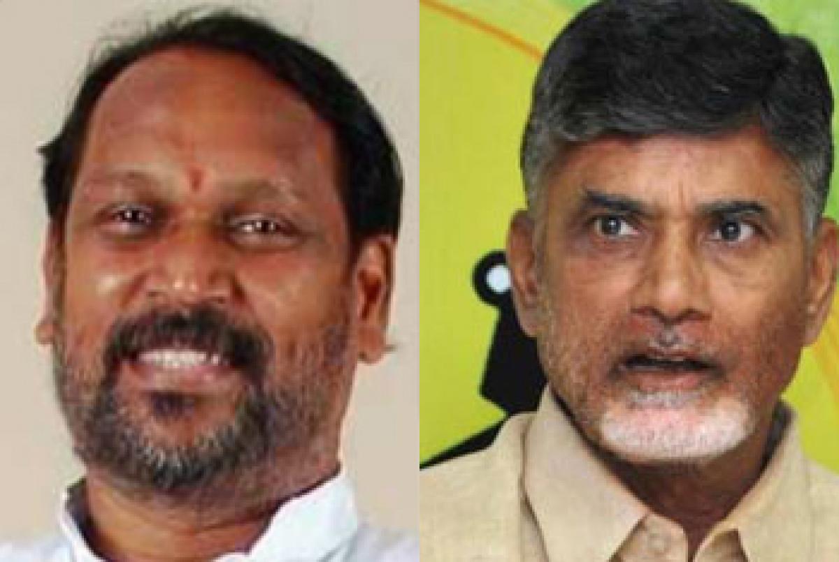 Konathala meets Chandrababu; all set for entry into TDP?